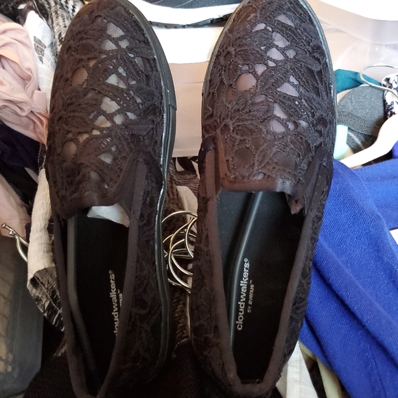 cloudwalkers sneakers